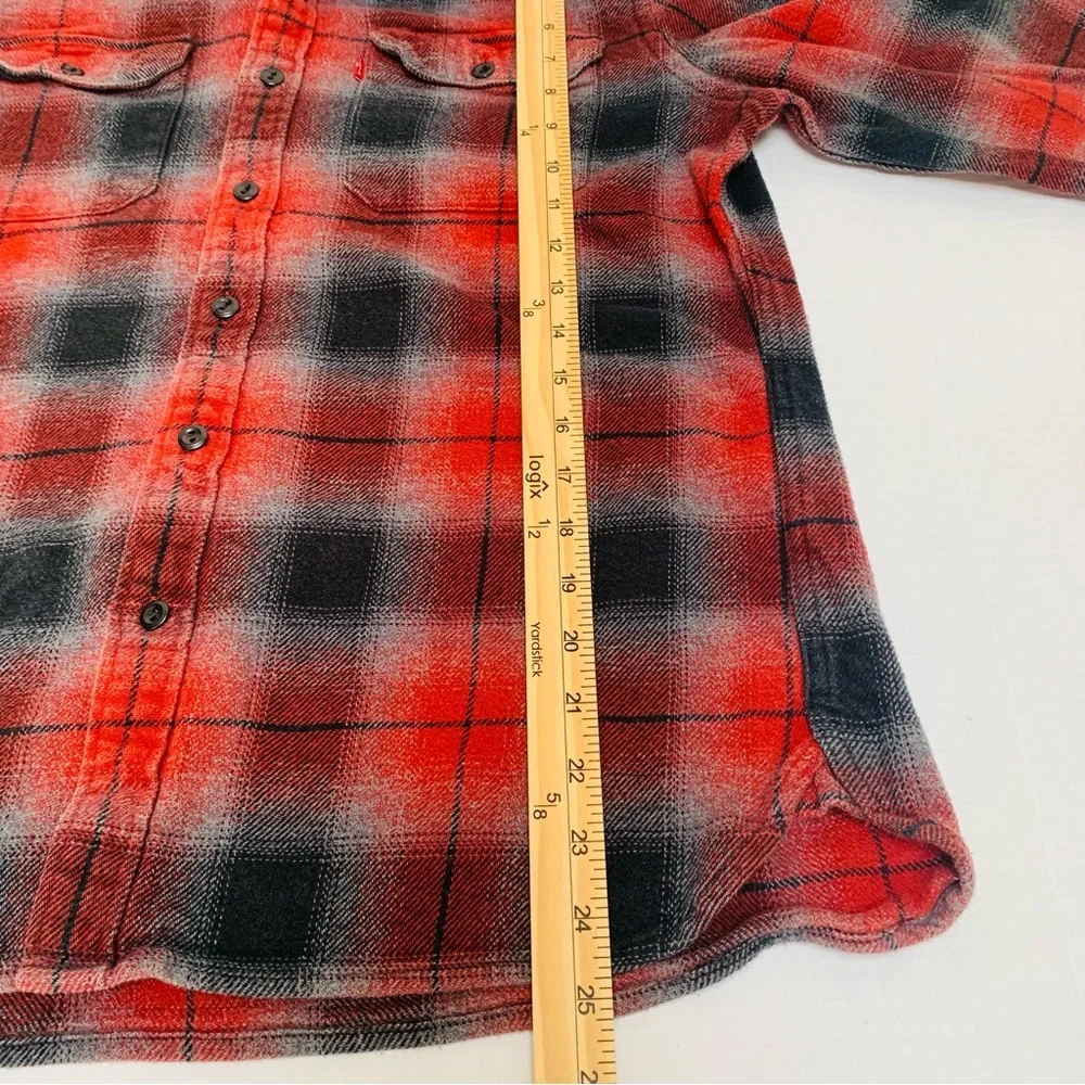 Levi's Red and Black Plaid Overshirt Mens Size M
